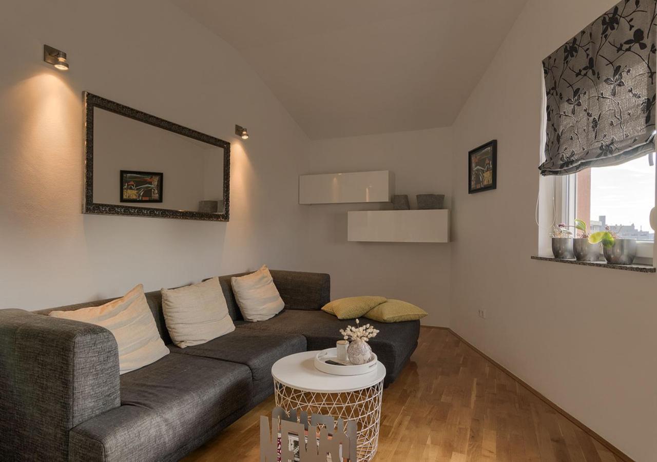 Apartment Leki - Newly Renovated, Modern City Spot Пула Екстериор снимка