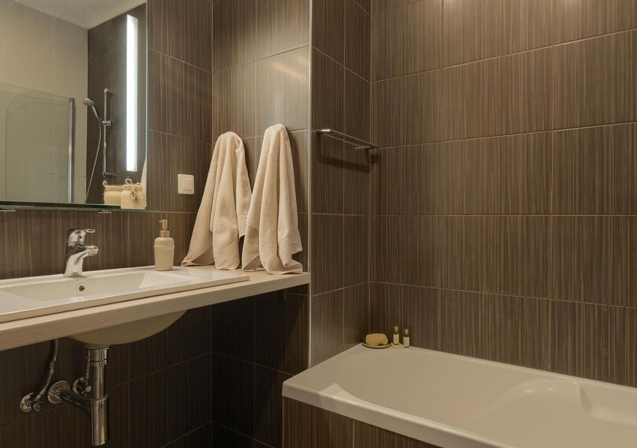 Apartment Leki - Newly Renovated, Modern City Spot Пула Екстериор снимка